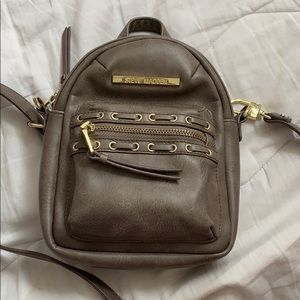 STEVE MADDEN PURSE (cross body)